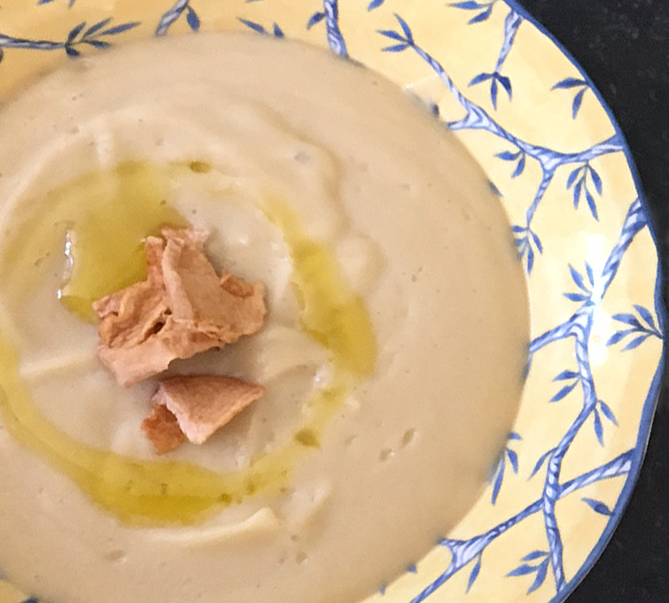 Creamy Parsnip And Apple Soup